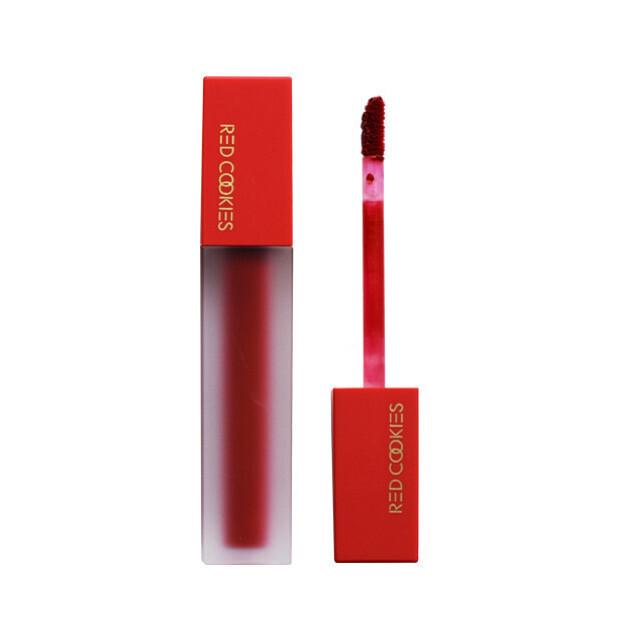 RedCookies Brownie Velvet Lip Tint 4g — swatch on lips showing matte velvet finish
