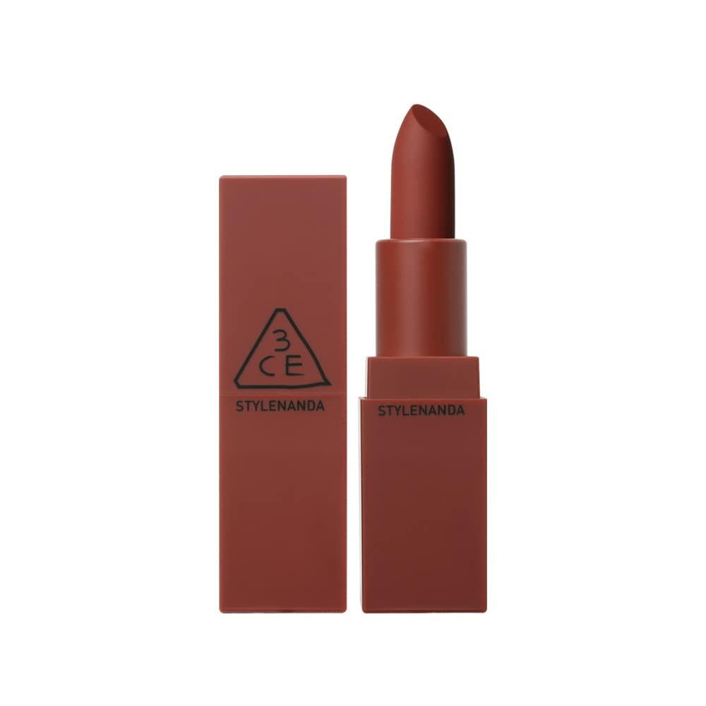 3CE Mood Recipe Lip Color 3.5g — close-up of color payoff on lips