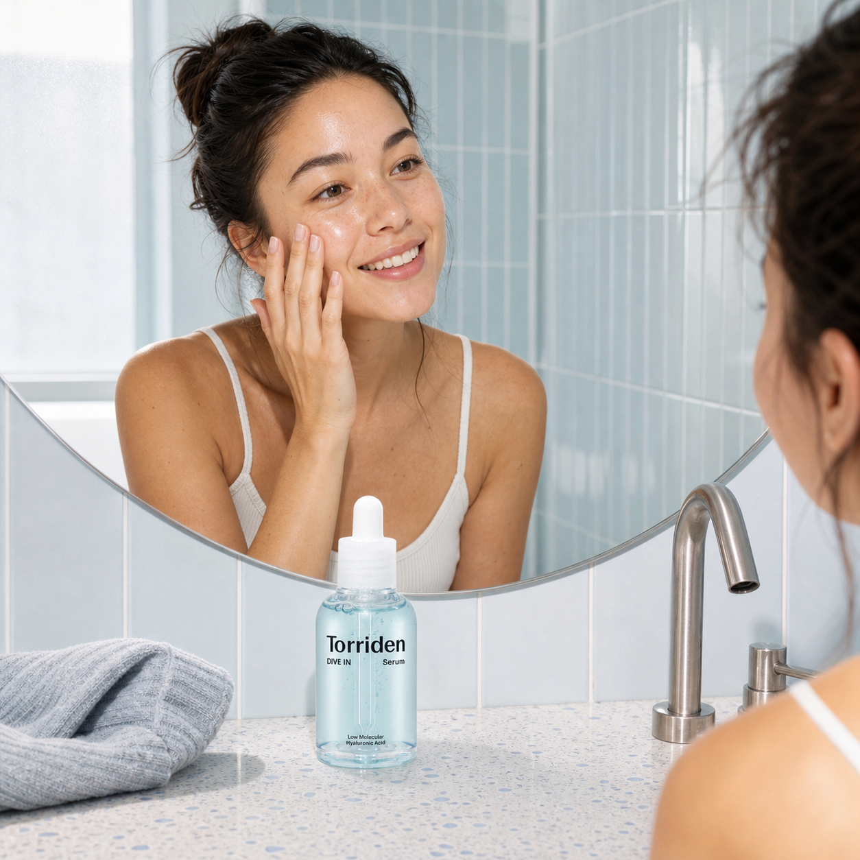 [Torriden] DIVE IN Low Molecular Hyaluronic Acid Serum 50ml — strict-quality-v1 — 01-mixed-korean-nordic-person-lifestyle