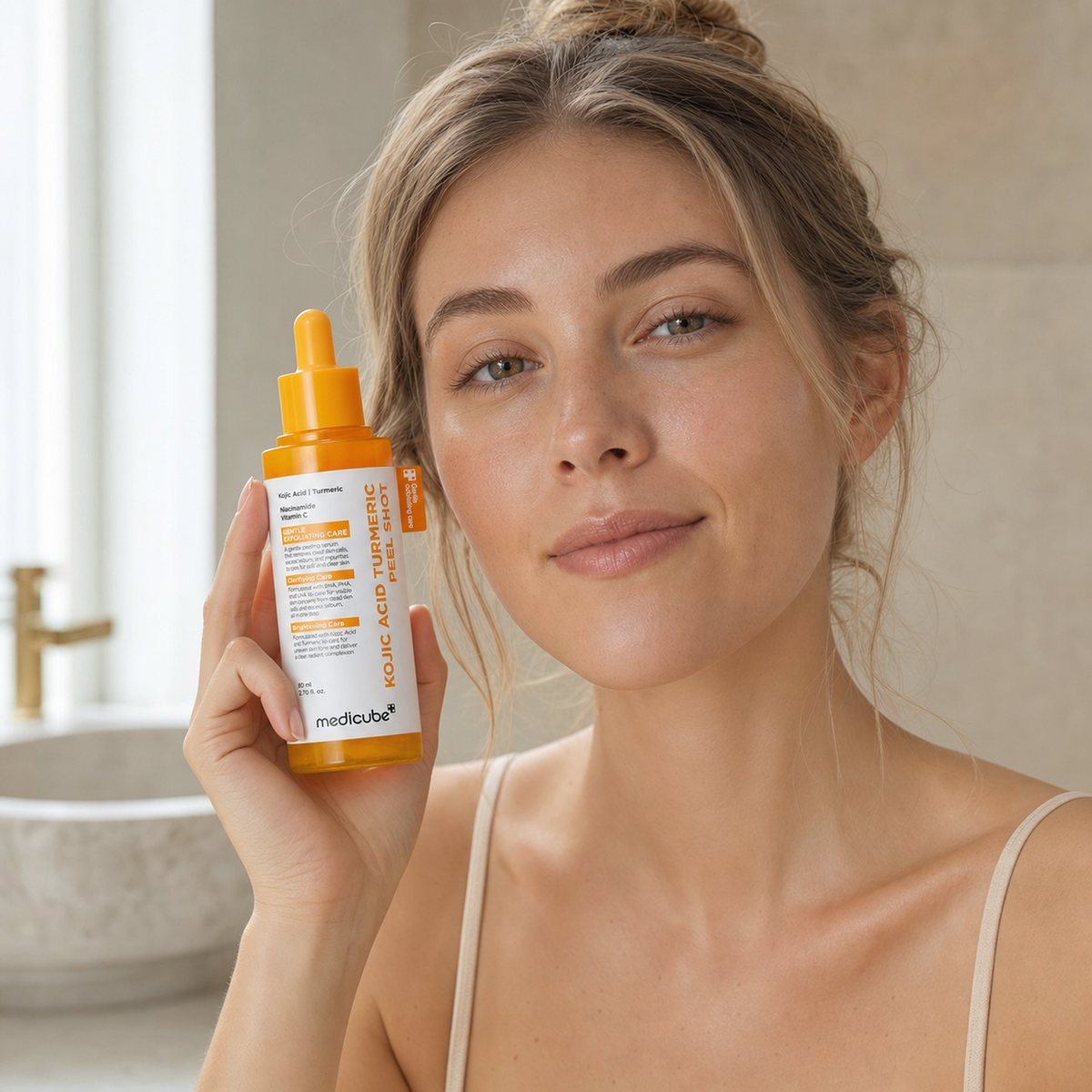 [Medicube] Kojic Acid Turmeric Peel Shot 80ml - Nordic person lifestyle PDP image