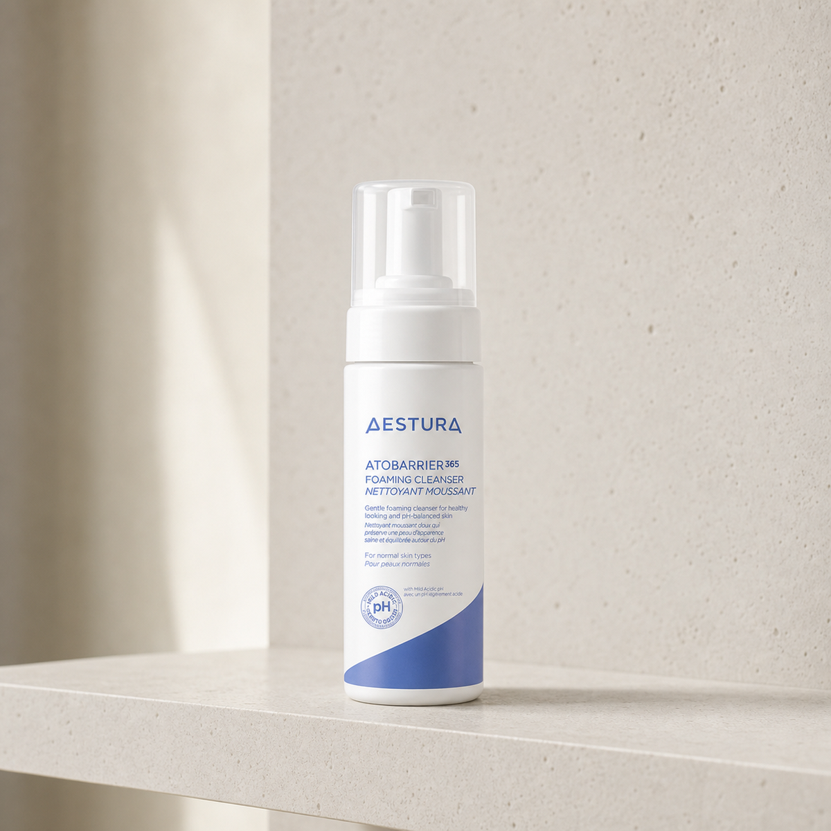 [Aestura] Atobarrier 365 Foaming Cleanser 150ml - Bathroom spa shelf PDP image