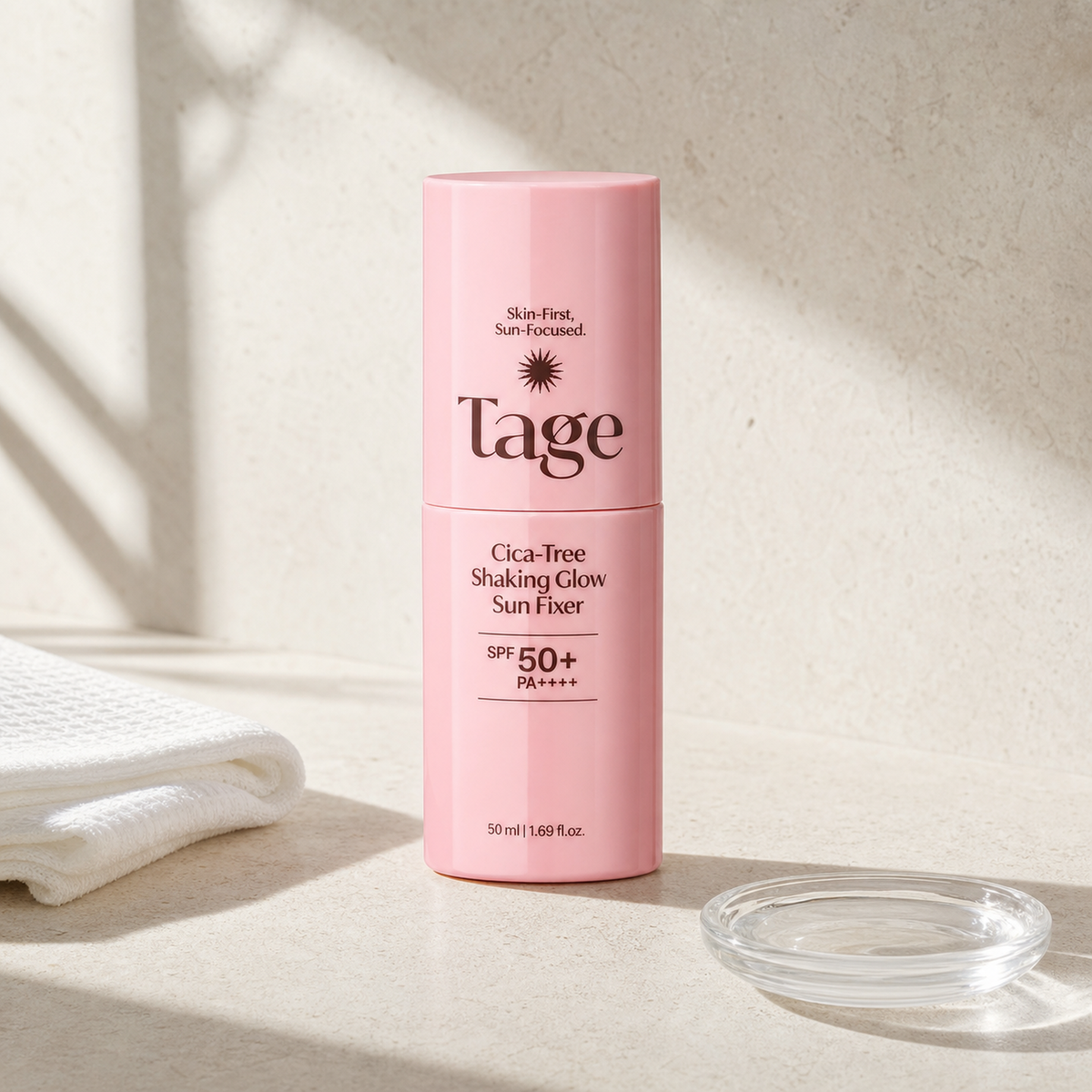 [Tage] Cica-Tree Shaking Glow Sun Fixer 50ml - Routine still life PDP image