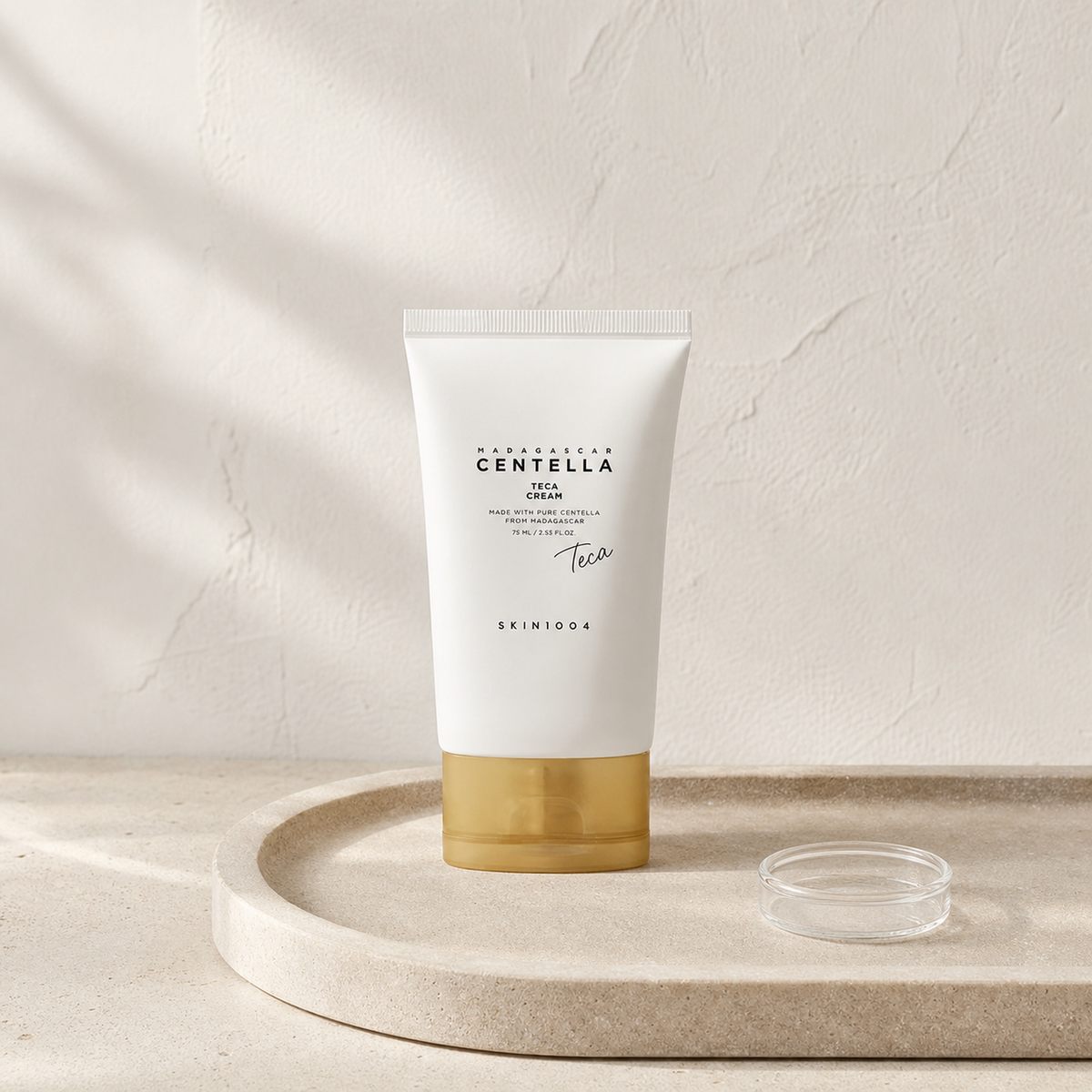 [SKIN1004] Madagascar Centella Teca Cream 75ml - Routine still life PDP image