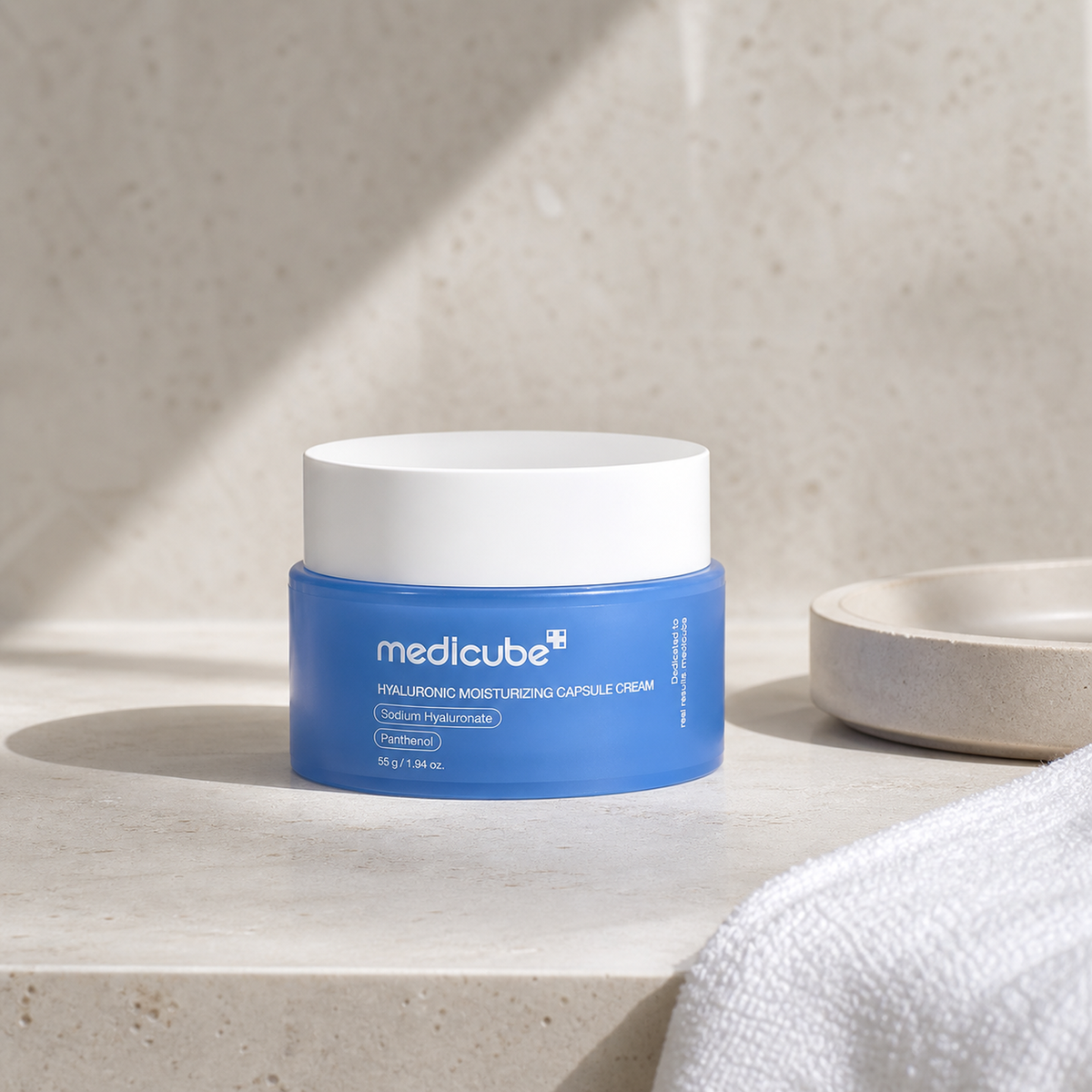 [Medicube] Hyaluronic Moisturizing Capsule Cream 55g - Routine still life PDP image