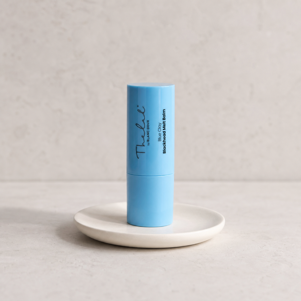 [THE LAB By BLANC DOUX] BlueClay Blackhead Melting Balm 17g - Routine still life PDP image