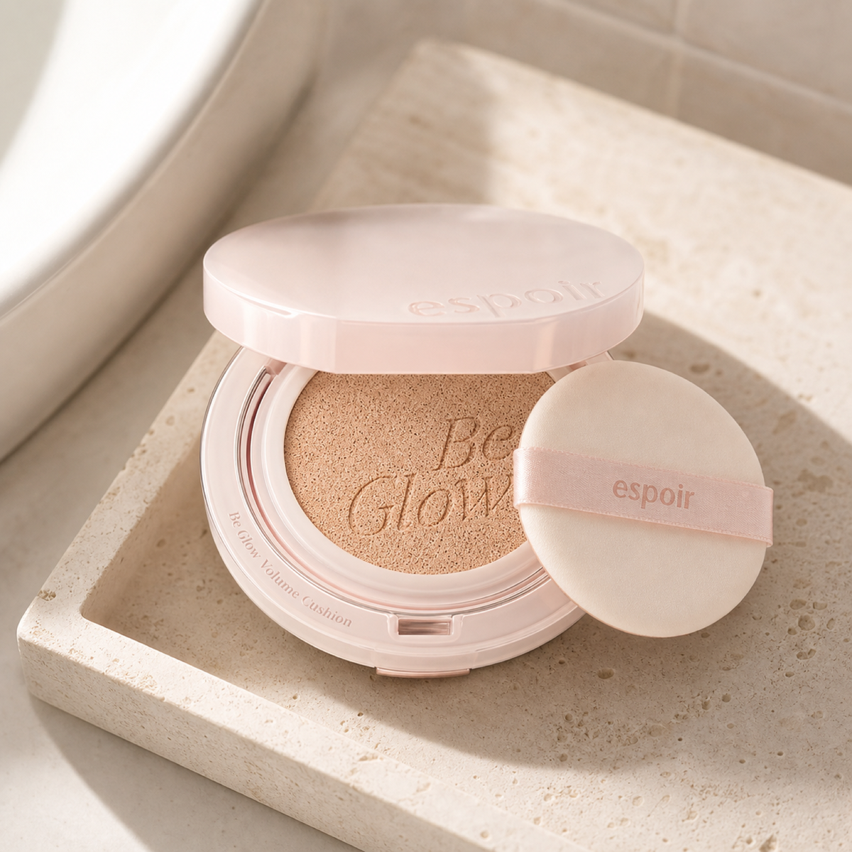 [Espoir] Be Glow Volume Cushion SPF42 PA+++ 13g*2 #20 VANILLA - Routine still life PDP image