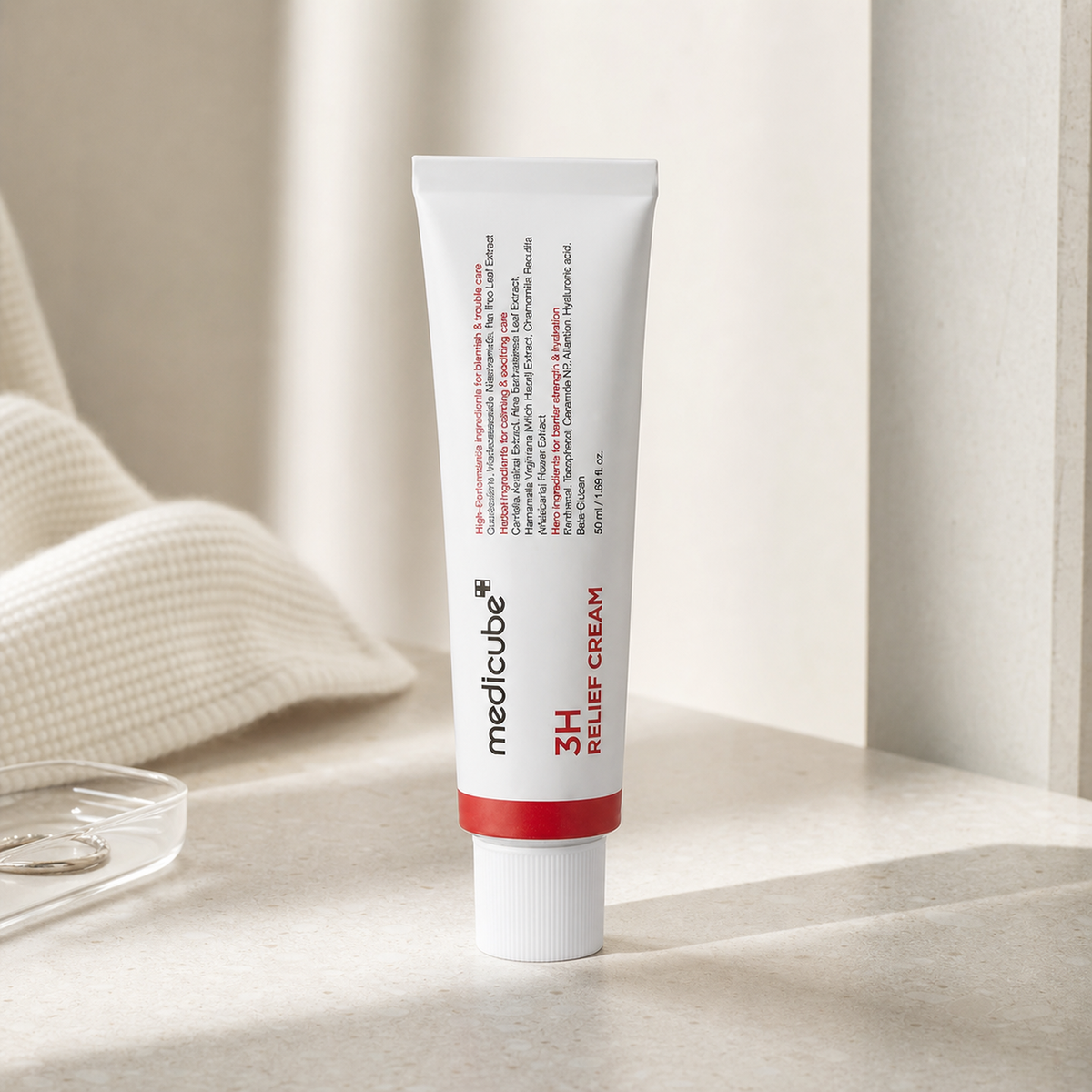 [Medicube] Hypochlorous 3H Relief Cream 50ml - Routine still life PDP image