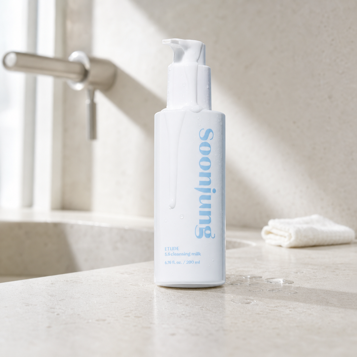 [Etudehouse] Soonjung 5.6 Cleansing Milk 200ml - Routine still life PDP image