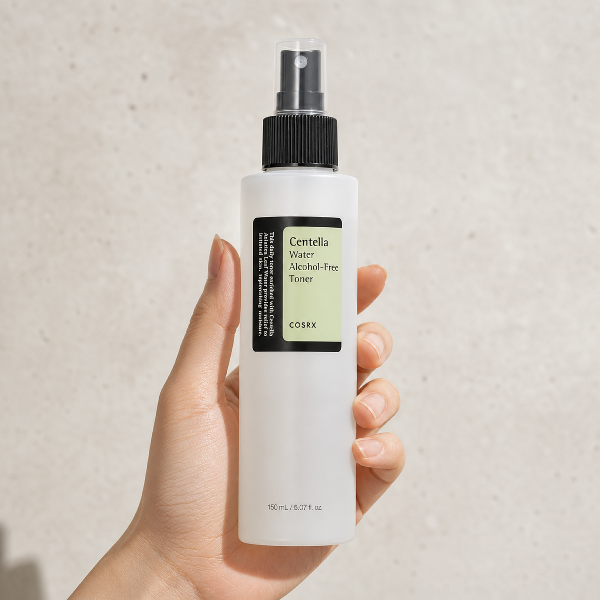 [Cosrx] Centella Water Alcohol-Free Toner 150ml - Hand scale moment PDP image