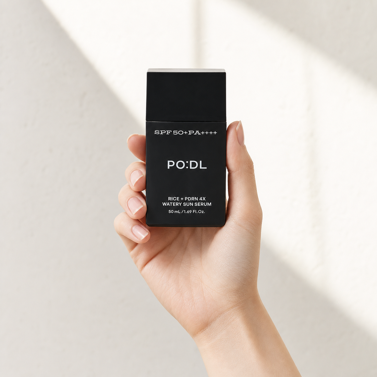 [PO:DL] Rice PDRN 4X Watery Sun Serum 50ml - Hand scale moment PDP image