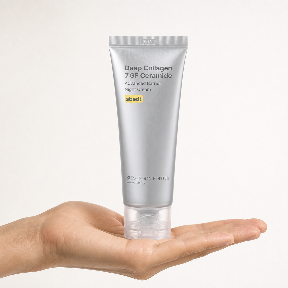 [SUNGBOON EDITOR] Deep Collagen 7GF Korean Night Cream 50ml - Hand scale moment PDP image