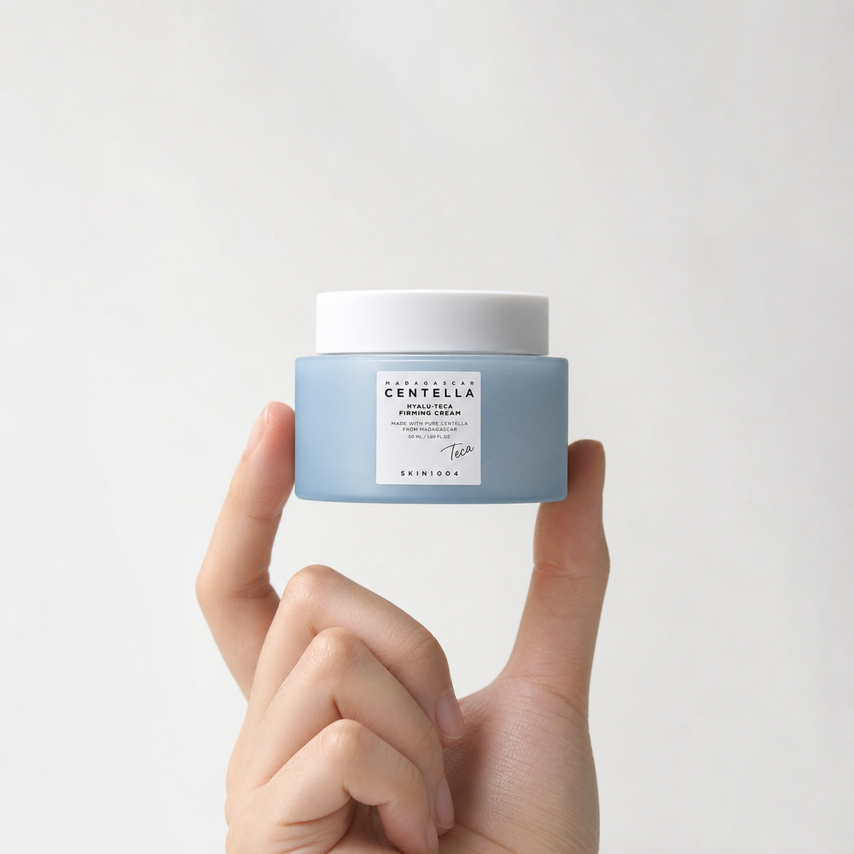 [SKIN1004] Madagascar Centella Hyalu-Teca Firming Cream 50ml - Hand scale moment PDP image