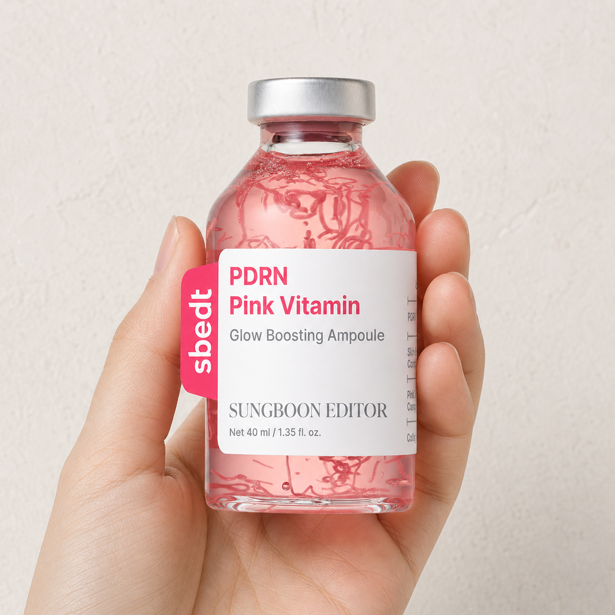 [SUNGBOON EDITOR] PDRN Pink Vitamin Glow Boosting Ampoule 40ml - Hand scale moment PDP image