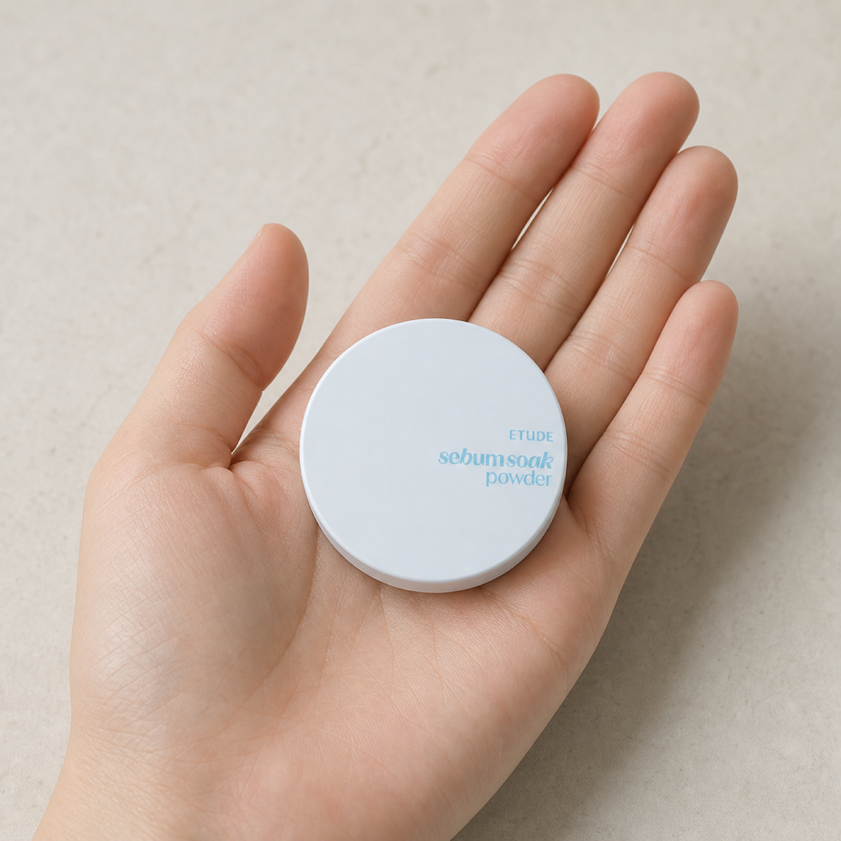 [Etudehouse] Sebum soak Powder 5g - Hand scale moment PDP image