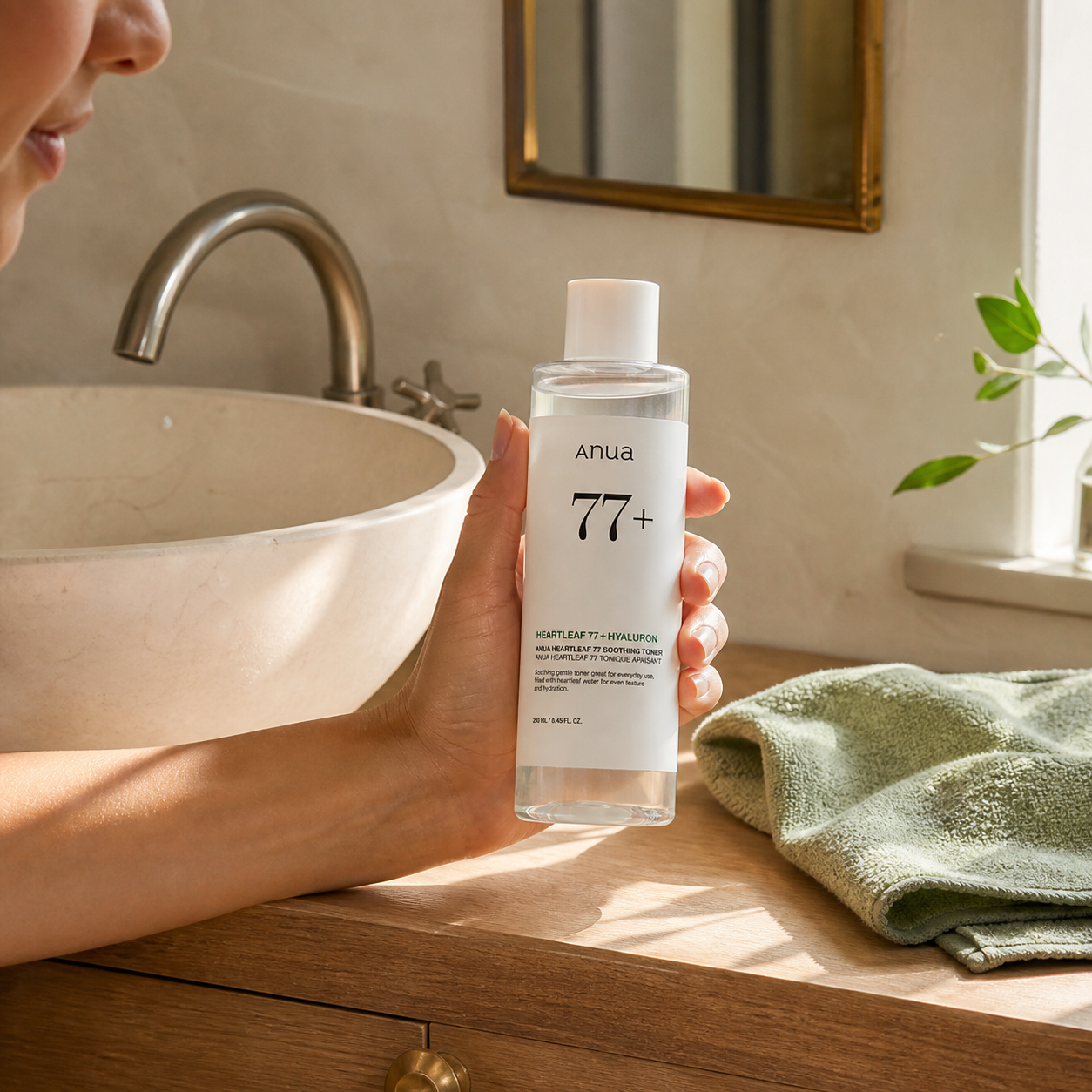 [Anua] Heartleaf 77% Soothing Toner 250ml — strict-quality-v1 — 04-hand-scale-oak-bathroom