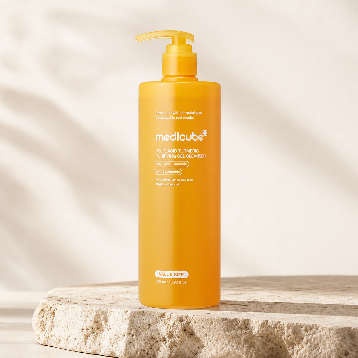 [Medicube] Kojic Acid Turmeric Gel to Foam Cleanser 500ml - Premium product display PDP image