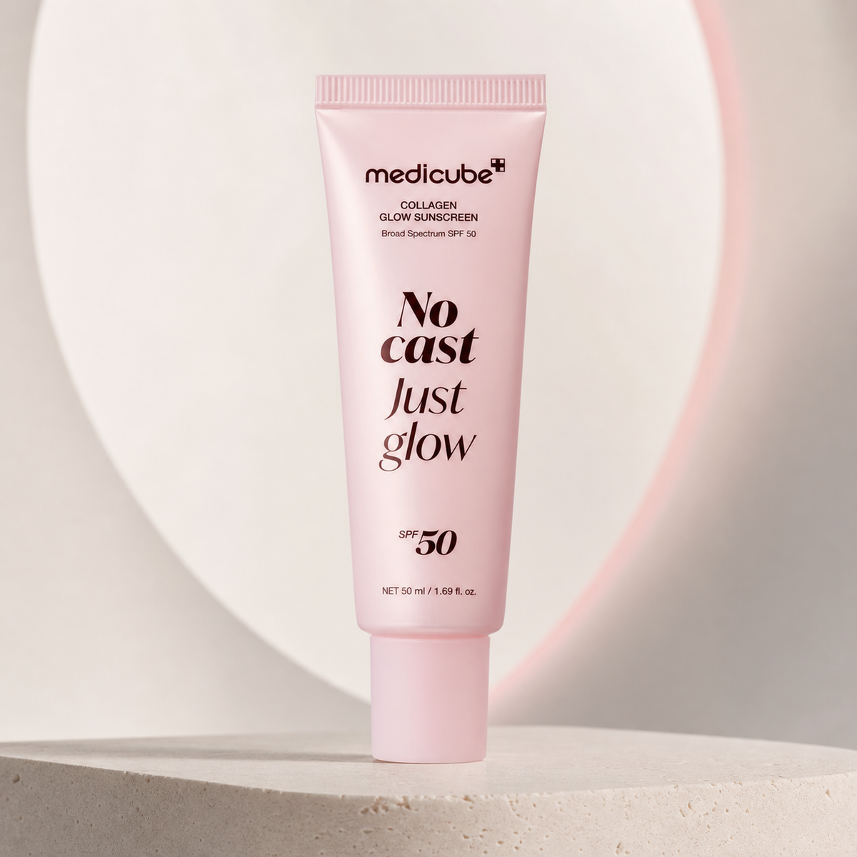[Medicube] Collagen Glow Sunscreen 50ml - Premium product display PDP image