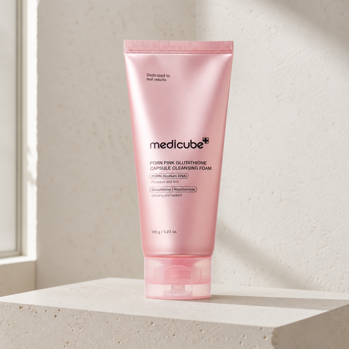 [Medicube] PDRN Pink Glutathione Capsule Cleansing Foam 120g - Premium product display PDP image
