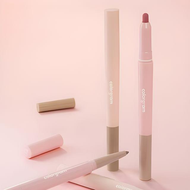 Colorgram Overlip Maker 0.7g — model lip swatch showing overdrawn plump lip effect