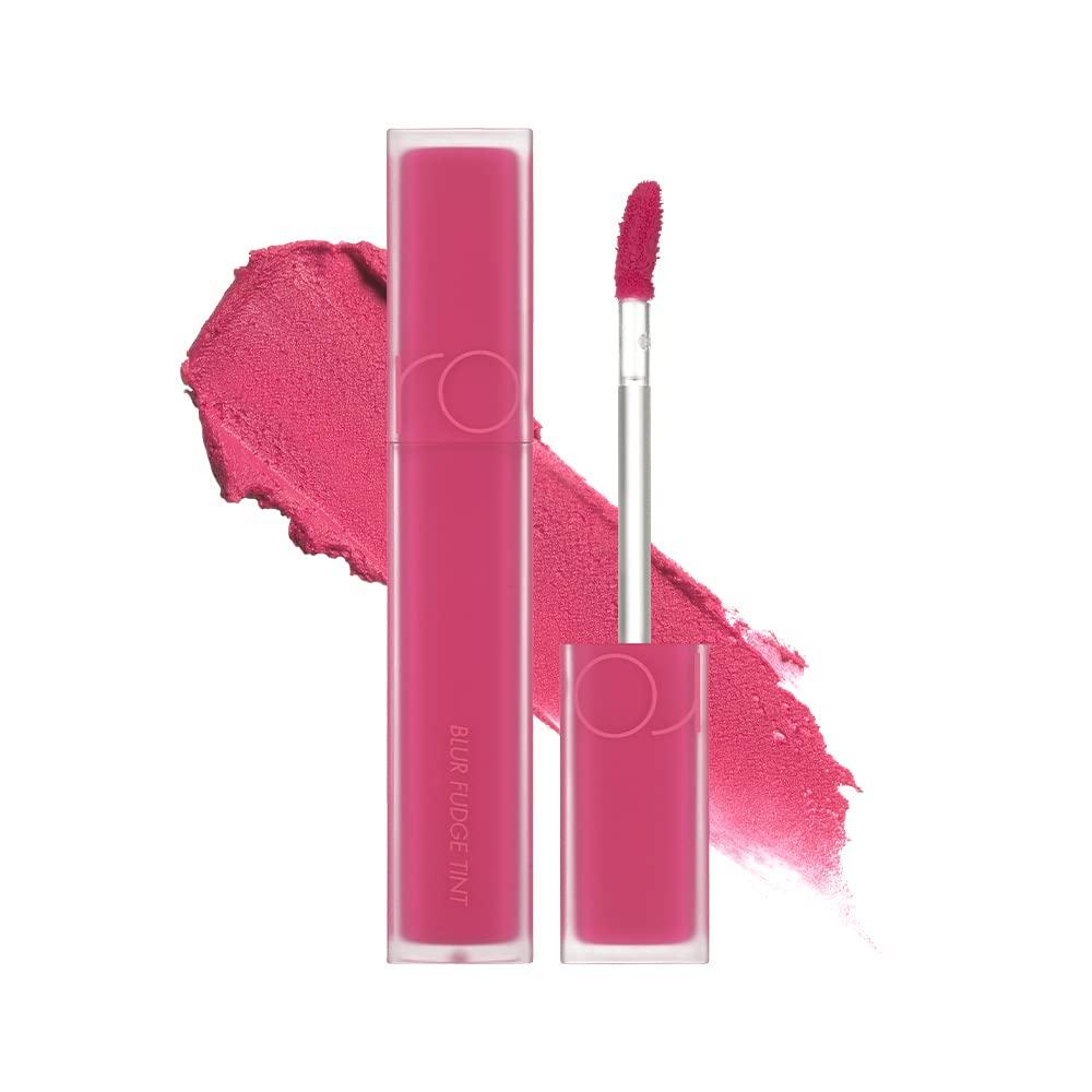 Romand Blur Fudge Tint 5g — product detail shot highlighting doe-foot wand tip