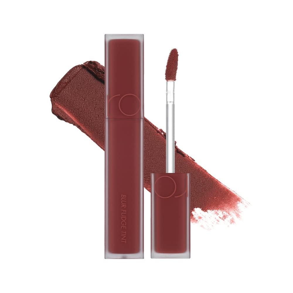 Romand Blur Fudge Tint 5g — model wearing deep rose shade with blurred matte lip